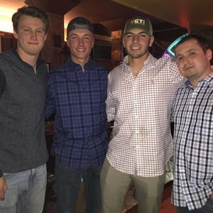 Meet your Posher, Bobby